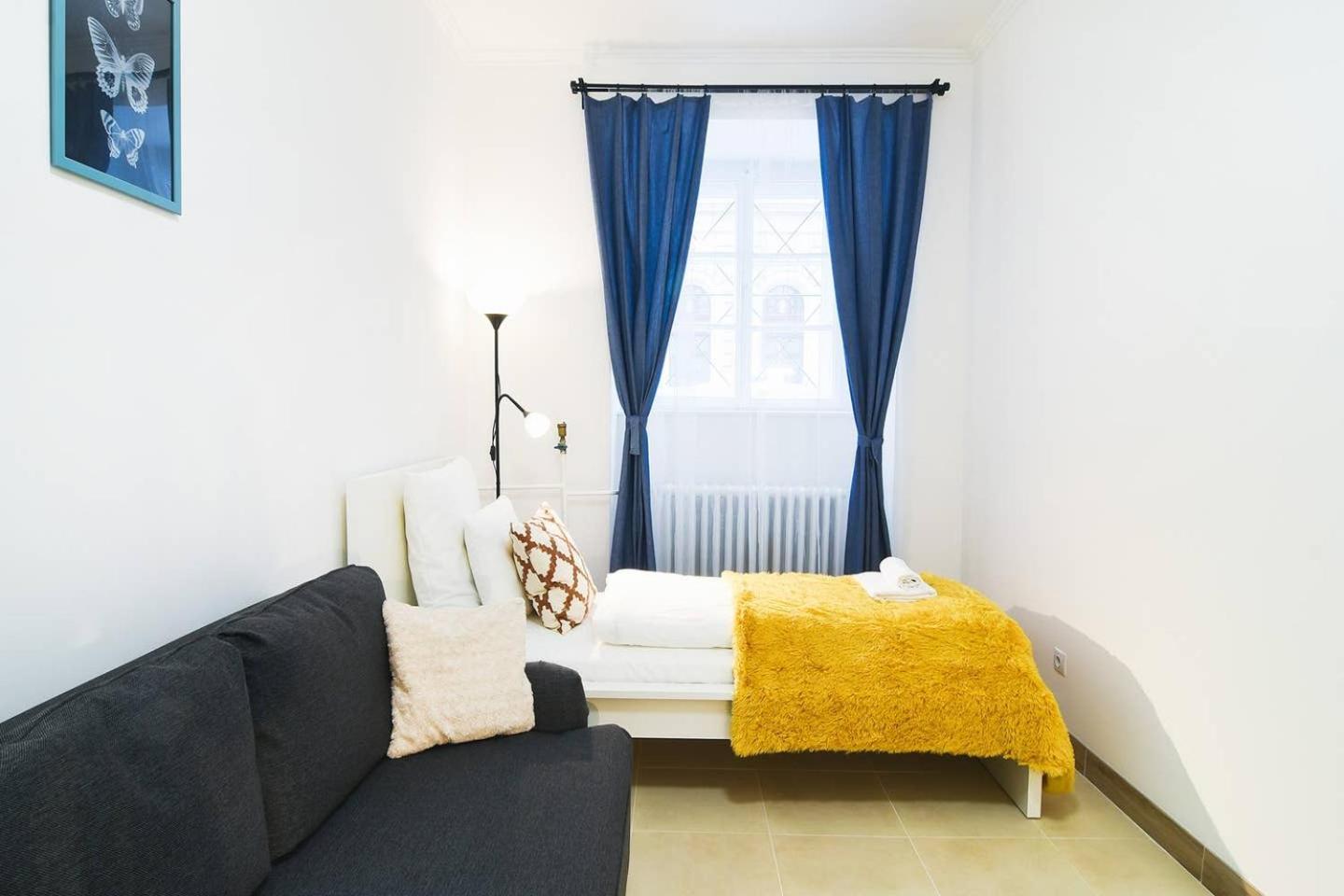 Very Central Apartment Close To Basilica บูดาเปสต์ ภายนอก รูปภาพ